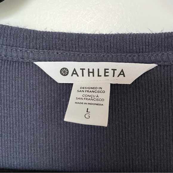 Athleta tank top, size L - Picture 3 of 3
